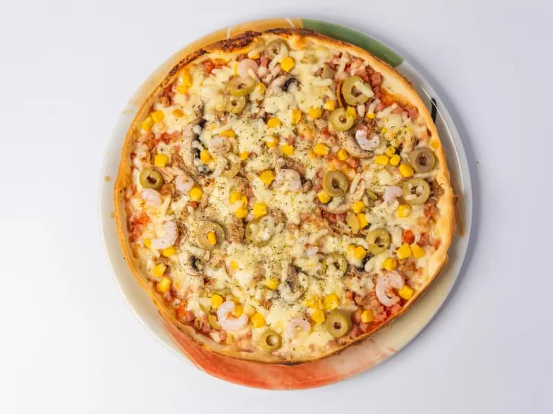 Pizza Aguilera entera, recién hecha